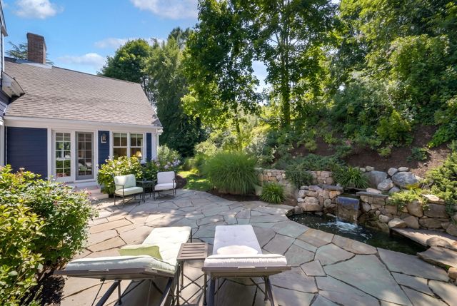 160 Main Street, Wellfleet, MA 02667