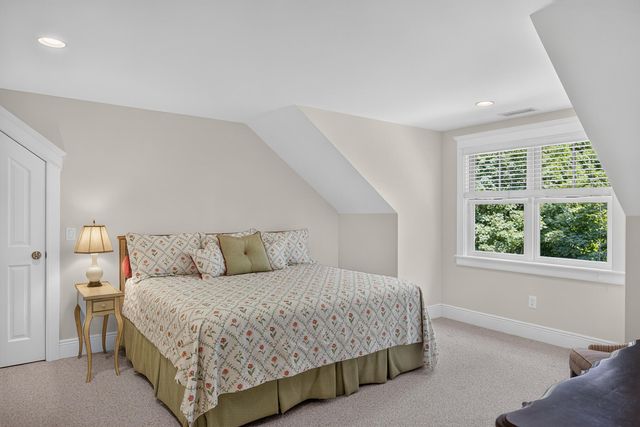 160 Main Street, Wellfleet, MA 02667