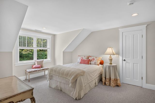 160 Main Street, Wellfleet, MA 02667
