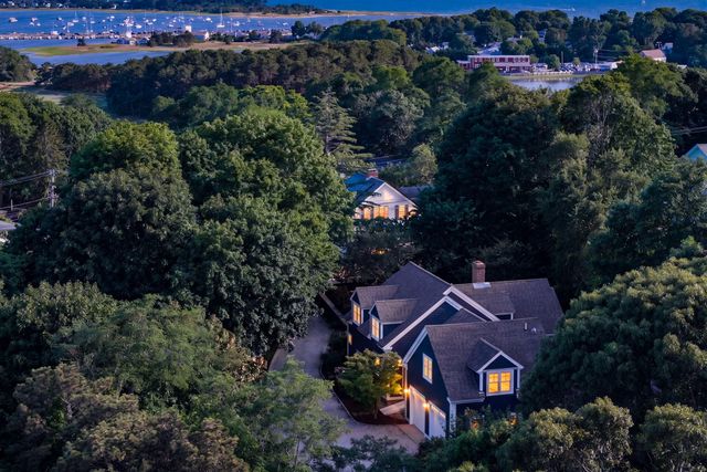 160 Main Street, Wellfleet, MA 02667