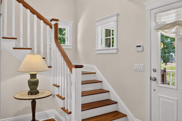 160 Main Street, Wellfleet, MA 02667
