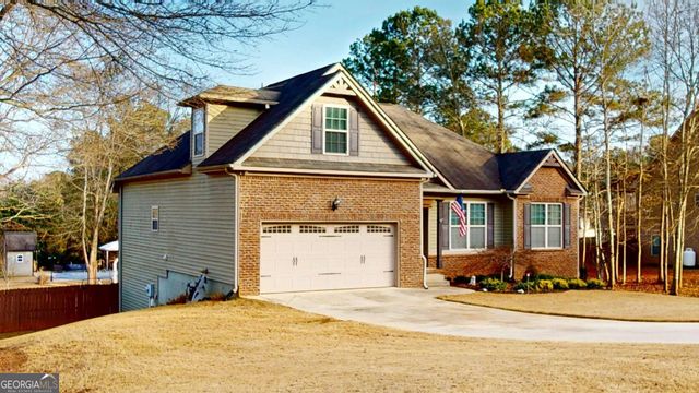 572 Deadwood Trail, Locust Grove, GA 30248