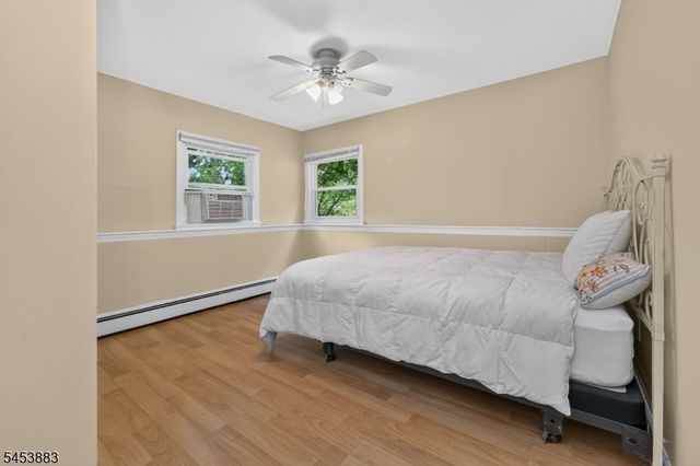 24 Cherryville Stanton Rd, Raritan Twp., NJ 08822