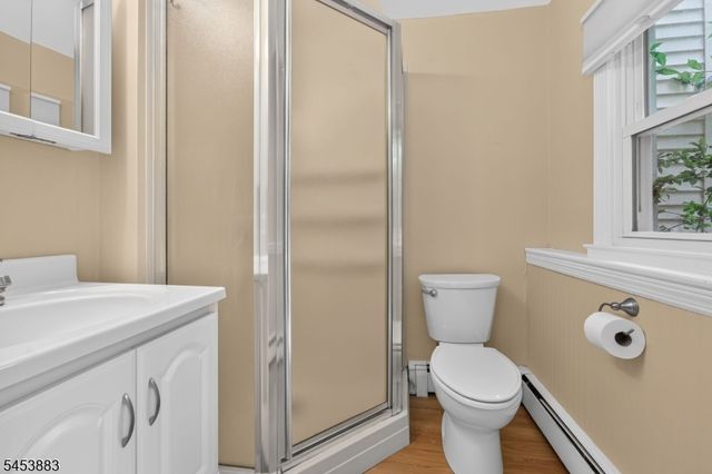 24 Cherryville Stanton Rd, Raritan Twp., NJ 08822