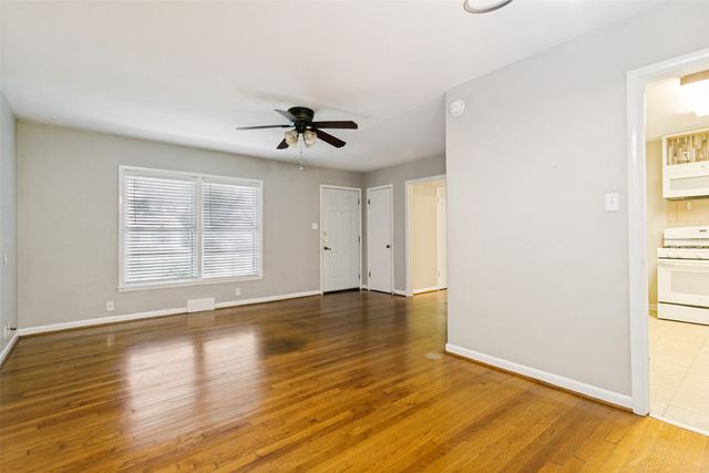813 Westway Street, Denton, TX 76201