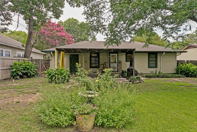 813 Westway Street, Denton, TX 76201