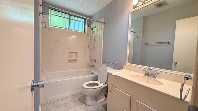 1414 Stanford Street, Houston, TX 77019