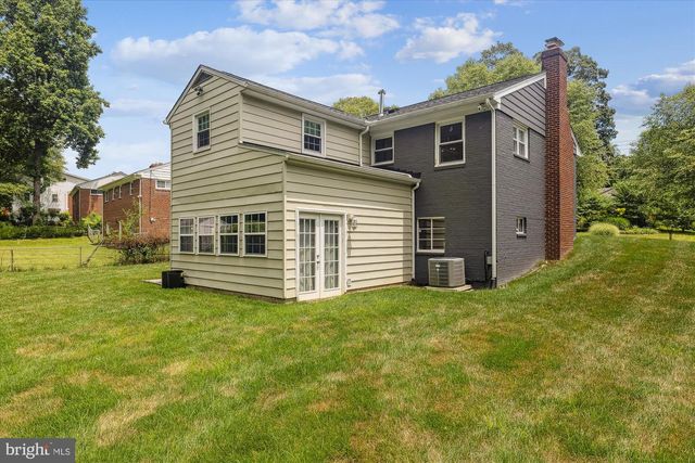 3234 DYE DR, Falls Church, VA 22042
