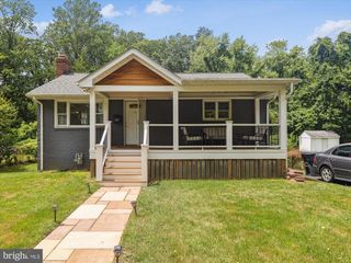 3234 DYE DR, Falls Church, VA 22042
