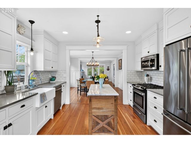 2314 FRANKLIN St, Vancouver, WA 98660