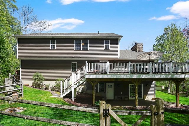 109 Booth St, Ludlow, MA 01056