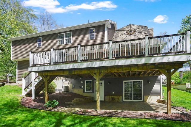 109 Booth St, Ludlow, MA 01056
