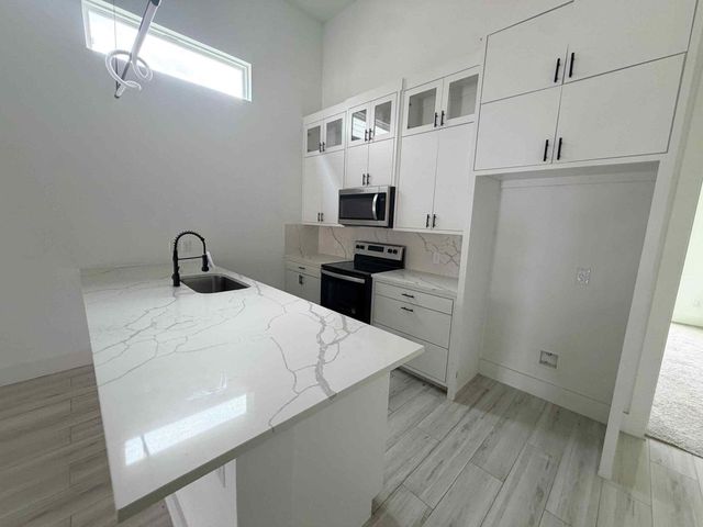 2623 Pennsylvania Avenue, Dallas, TX 75215