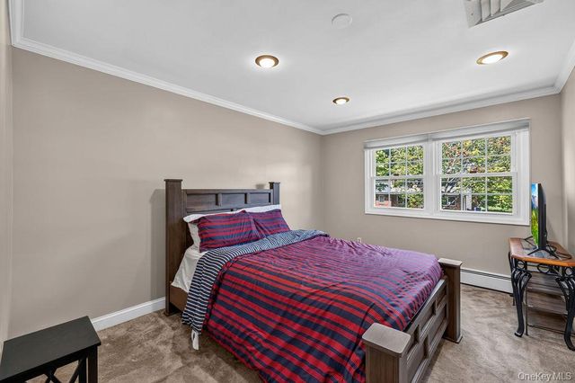16 Yale Drive, New City, NY 10956