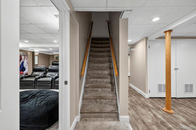 16 Yale Drive, New City, NY 10956