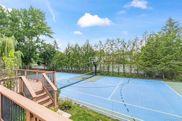 16 Yale Drive, New City, NY 10956