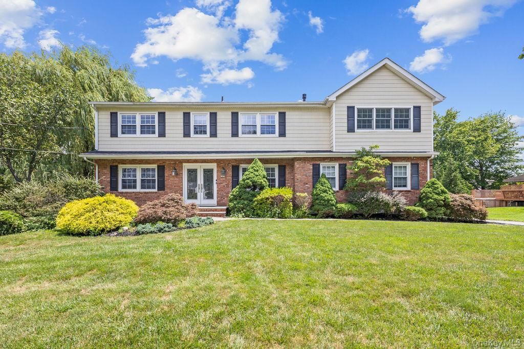 16 Yale Drive, New City, NY 10956