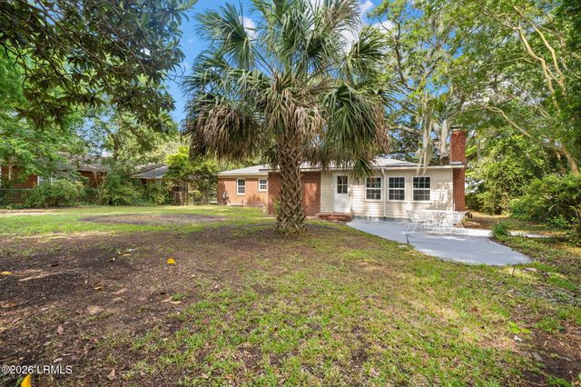 1703 Palmetto Drive, Beaufort, SC 29902