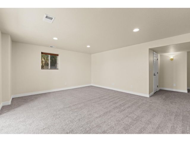 5226 32nd St, Greeley, CO 80634