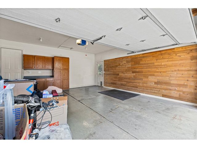 5226 32nd St, Greeley, CO 80634