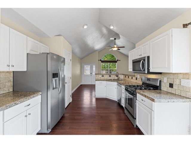 5226 32nd St, Greeley, CO 80634