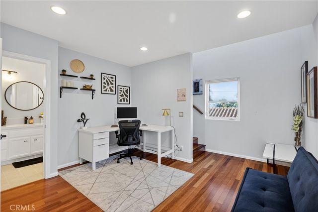 221 Elmira, Huntington Beach, CA 92648