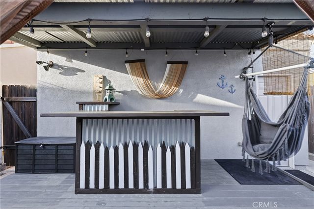 221 Elmira, Huntington Beach, CA 92648