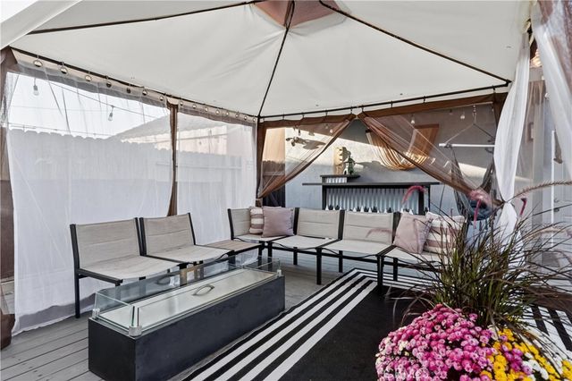 221 Elmira, Huntington Beach, CA 92648