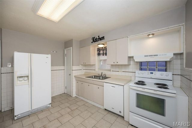 5836 Robert Avenue 38, St Louis, MO 63109