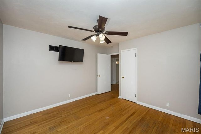 5836 Robert Avenue 38, St Louis, MO 63109