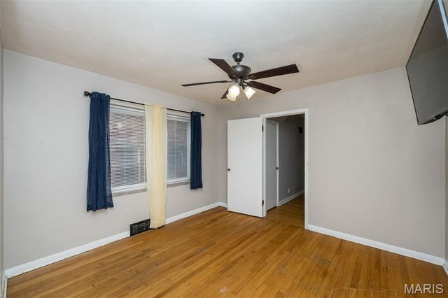 5836 Robert Avenue 38, St Louis, MO 63109