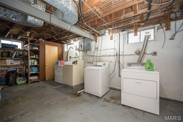 5836 Robert Avenue 38, St Louis, MO 63109