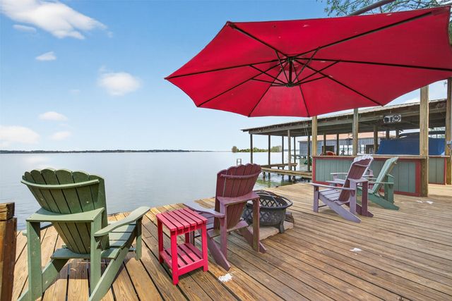 6046 S Lakeshore Drive, Shreveport, LA 71119