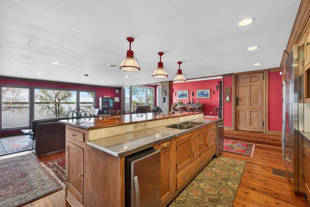 6046 S Lakeshore Drive, Shreveport, LA 71119