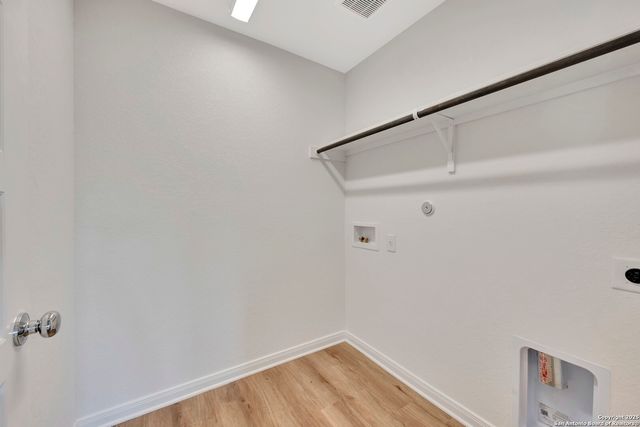 1117 Limestone Ridge, Seguin, TX 78155