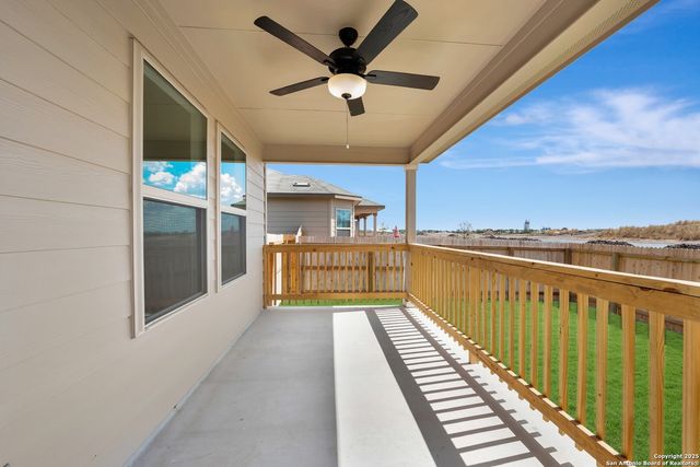 1117 Limestone Ridge, Seguin, TX 78155