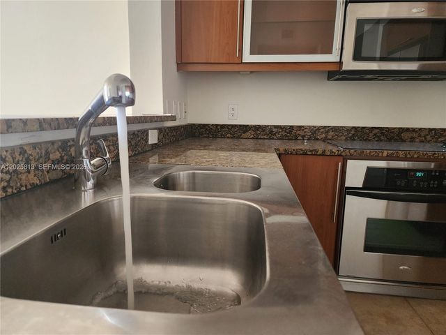 888 S Douglas Rd 1513, Coral Gables, FL 33134