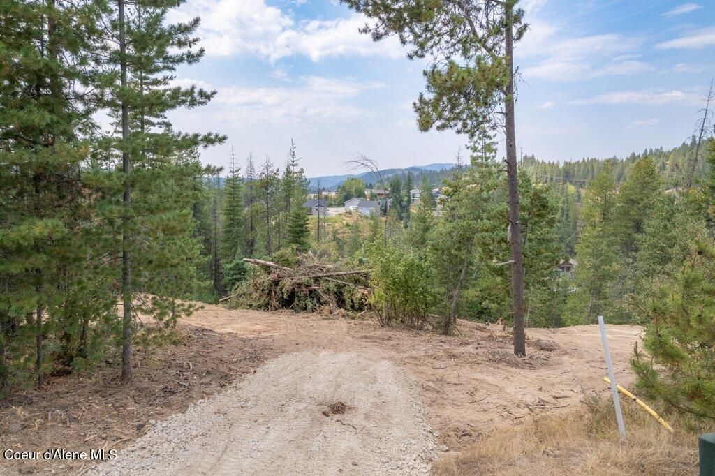 122 Blazing Saddle Ct, Pinehurst, ID 83850 photo 18