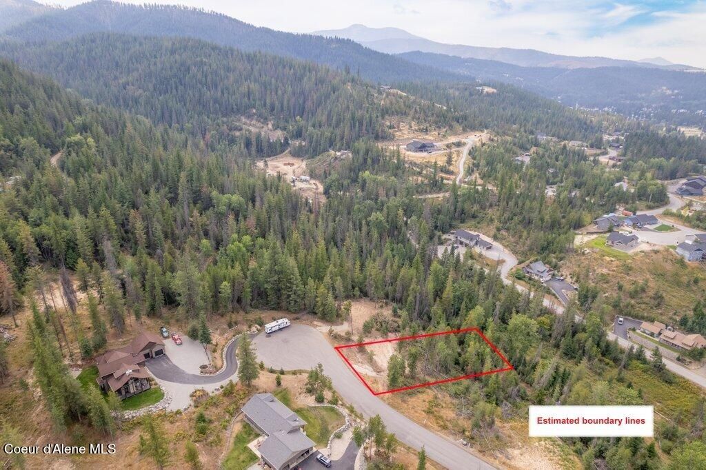 122 Blazing Saddle Ct, Pinehurst, ID 83850 photo 5