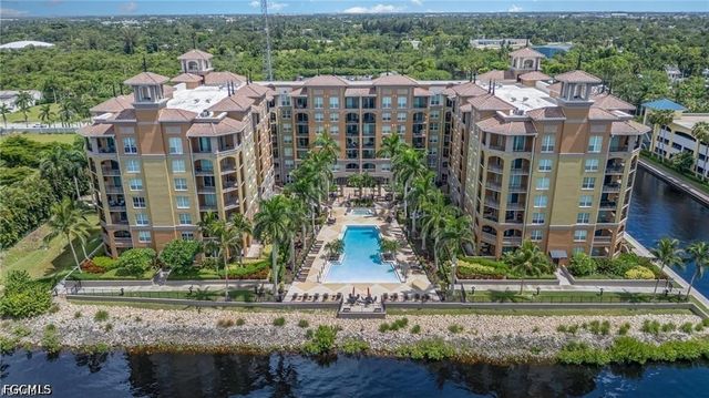 2825 Palm Beach BLVD 614, Fort Myers, FL 33916