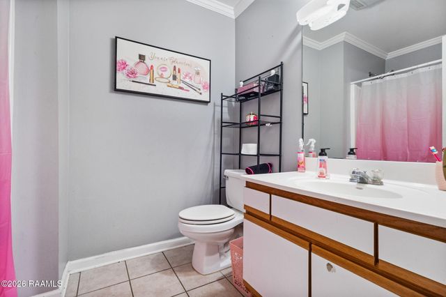 310 Chadwick Drive, Lafayette, LA 70501