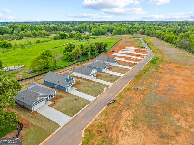 103 Cottage Grove Circle, Eatonton, GA 31024