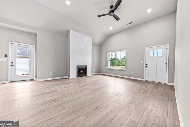 103 Cottage Grove Circle, Eatonton, GA 31024