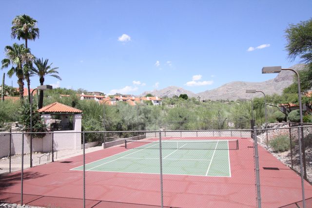 3230 E Calle de la Punta Apt 17, Tucson, AZ 85718