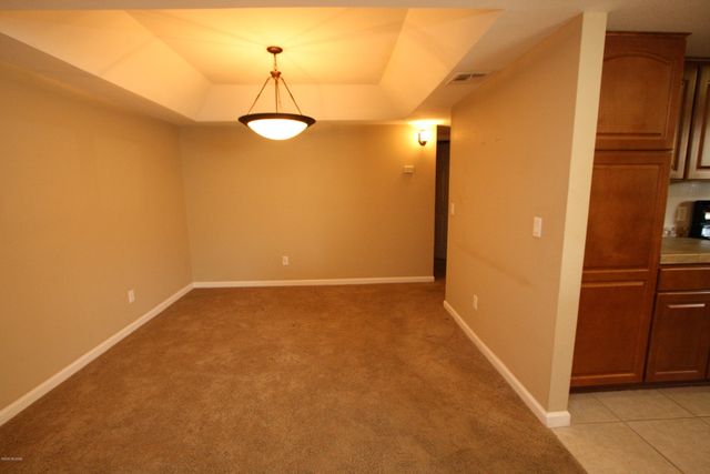3230 E Calle de la Punta Apt 17, Tucson, AZ 85718