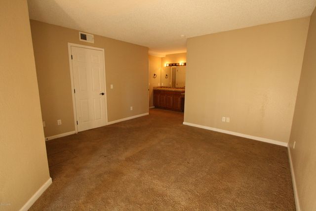 3230 E Calle de la Punta Apt 17, Tucson, AZ 85718