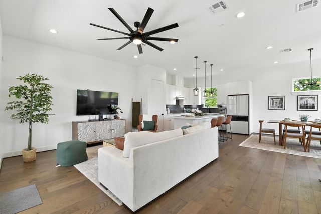 3913 Hare St, Houston, TX 77020