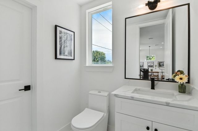 3913 Hare St, Houston, TX 77020