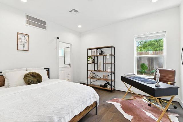 3913 Hare St, Houston, TX 77020