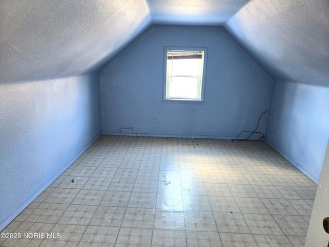 921 Berry Street, Toledo, OH 43605